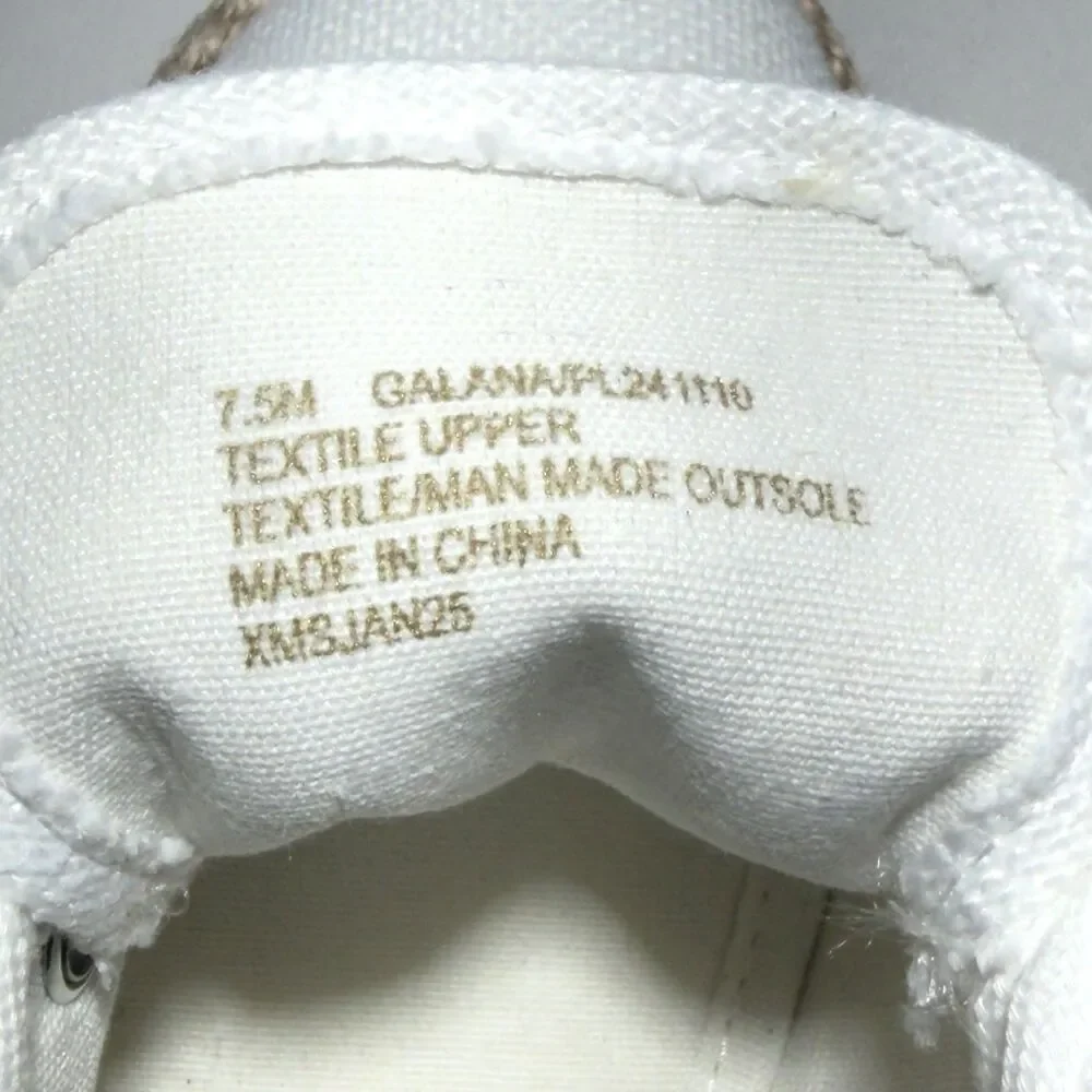 Tommy Bahama Galana Women’s 7.5M White Canvas Espadrille Sneakers NWT